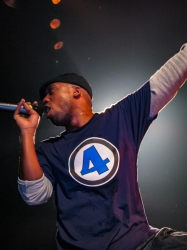 US3 Mar 7, 2002 Sala Apolo     Barcelona