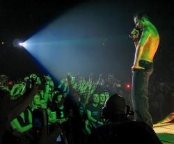 Depeche ModeFeb 11, 2006 Palau Sant Jordi     Barcelona